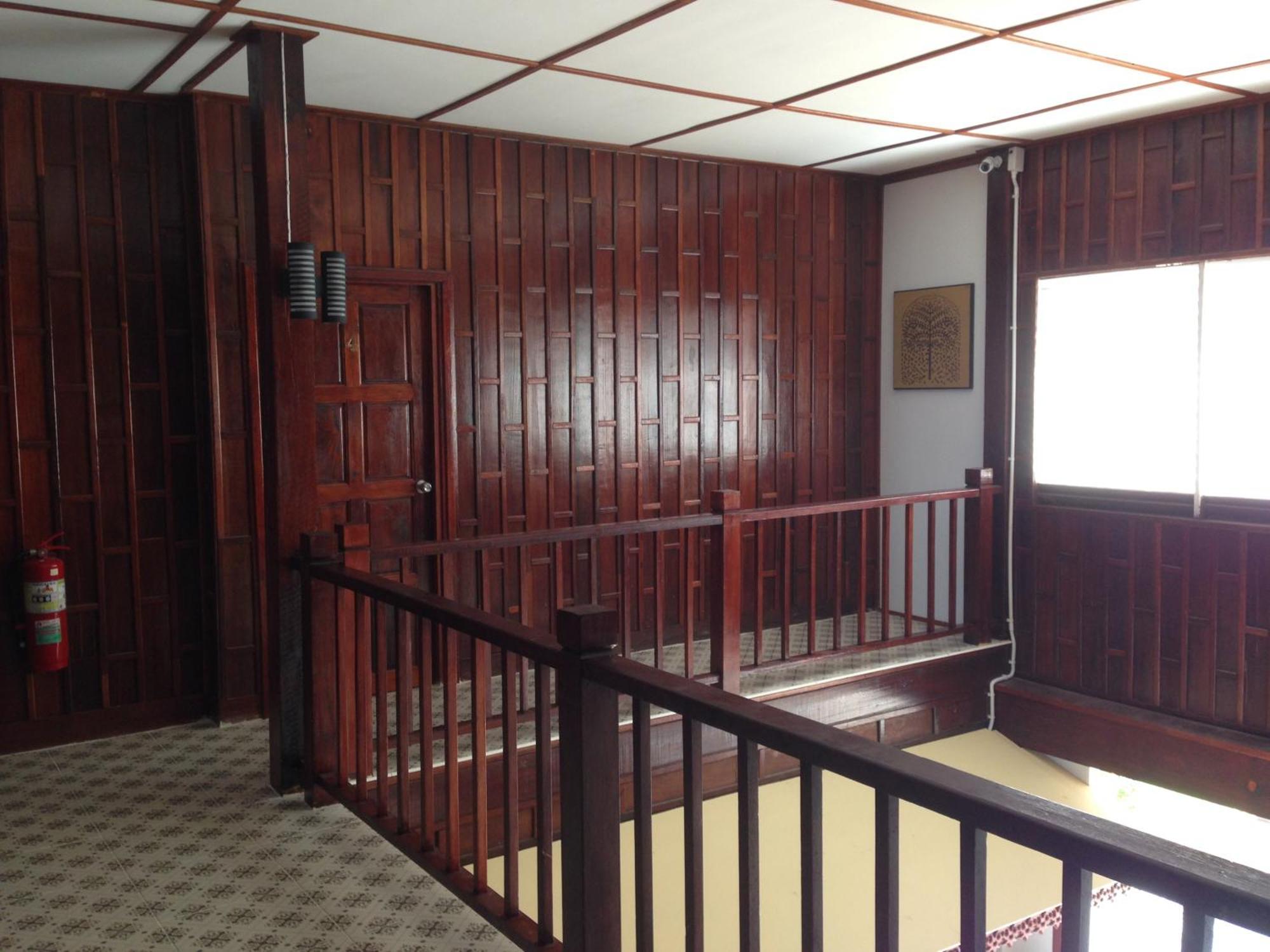 Sea Breeze House, Naiplao Beach Khanom Bilik gambar