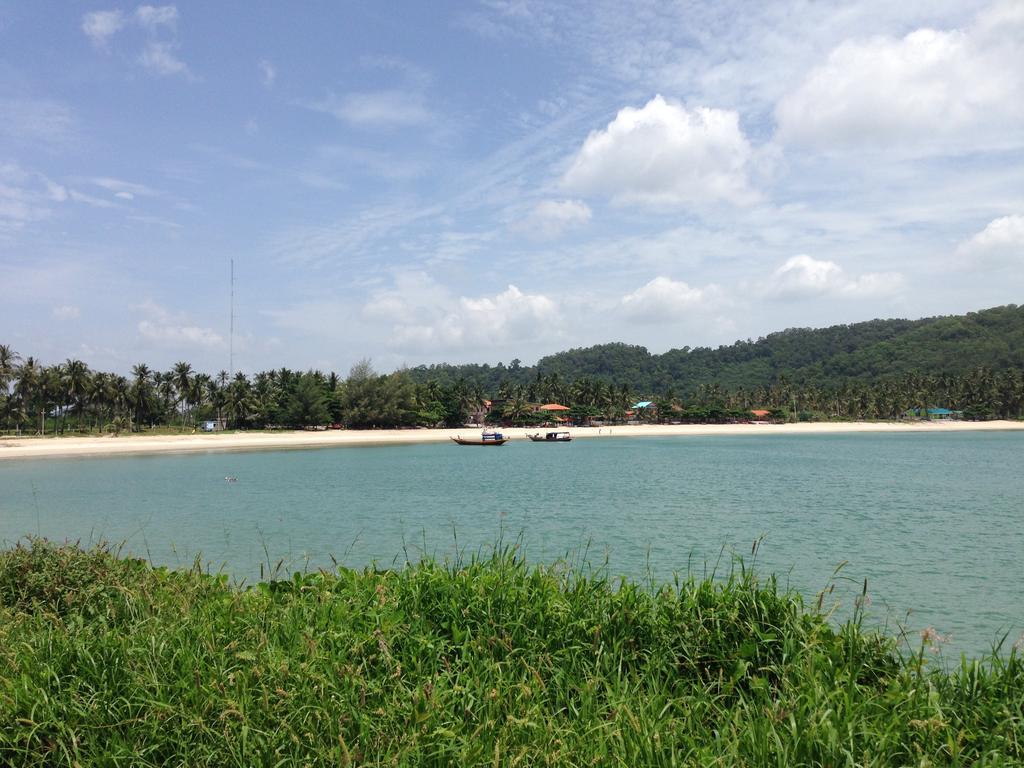 Sea Breeze House, Naiplao Beach Khanom Luaran gambar
