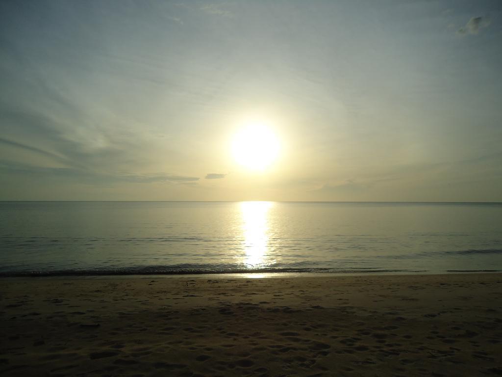 Sea Breeze House, Naiplao Beach Khanom Luaran gambar