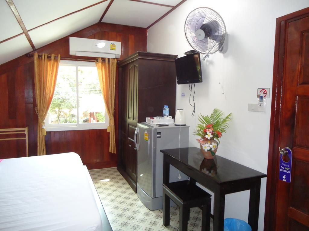 Sea Breeze House, Naiplao Beach Khanom Luaran gambar
