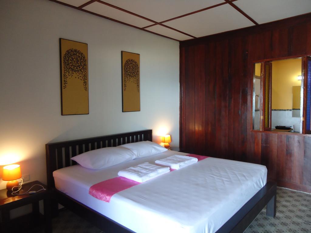 Sea Breeze House, Naiplao Beach Khanom Luaran gambar